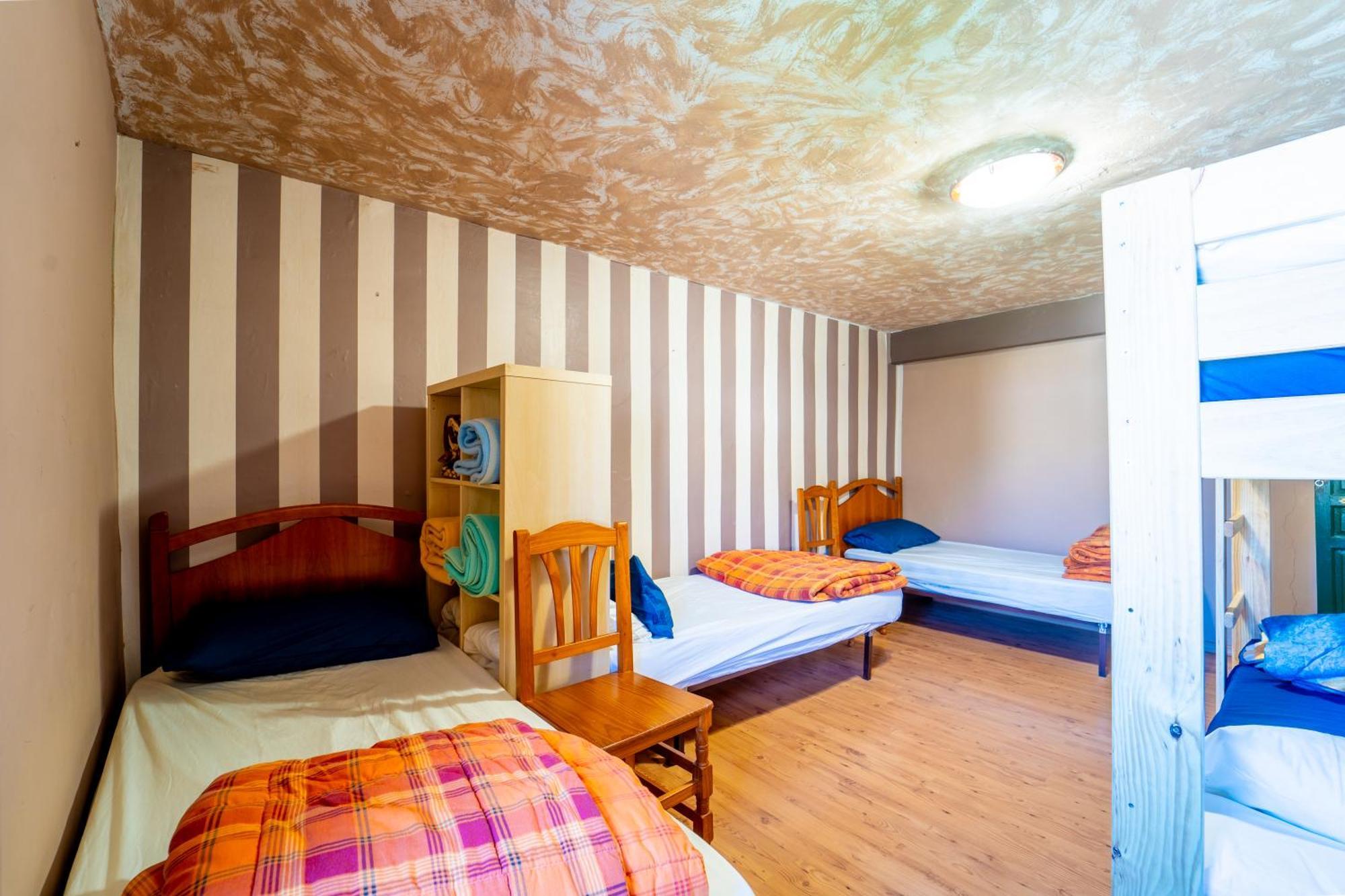 Hostel Atapuerca Inpulso Buitenkant foto